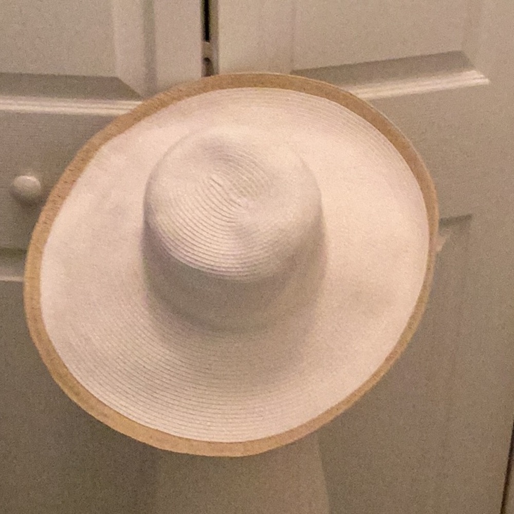 🌴NWT XLarge Floppy Hat Closet Must Have So Fun To Wear 🌴